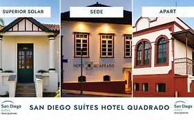 Hotel Quadrado
